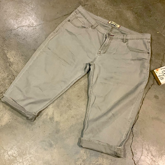 Bootheel trading company Denim - Bootheel Trading company Boyfriend Crop Jeans